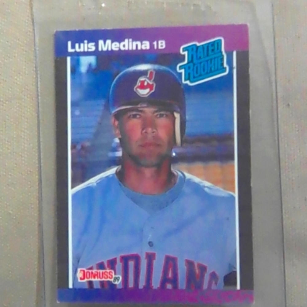 Vintage 1989 Luis Medina Indians Rated Rookie Baseball Card
